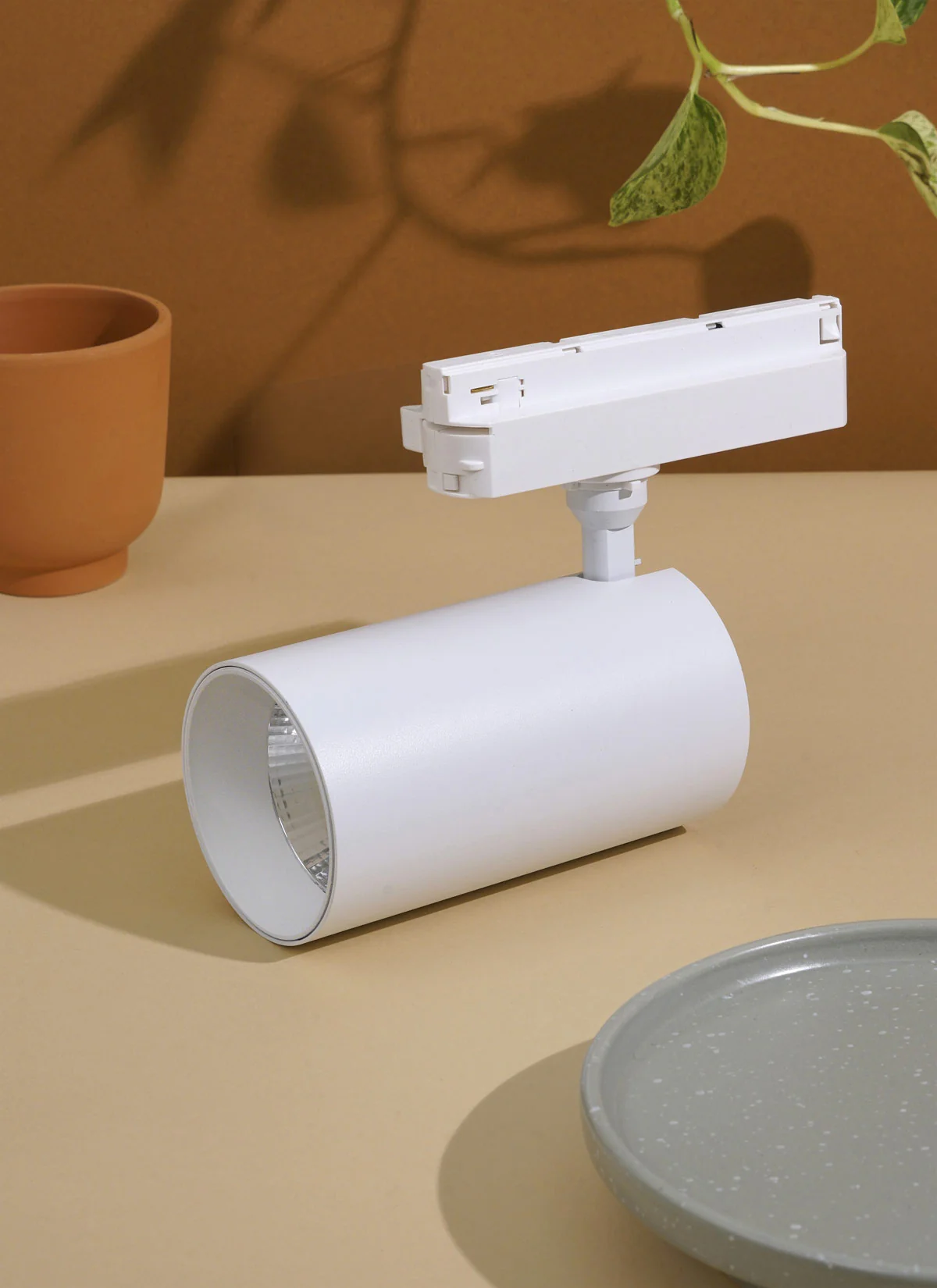 Highland™ LED Track Light System - Image 19