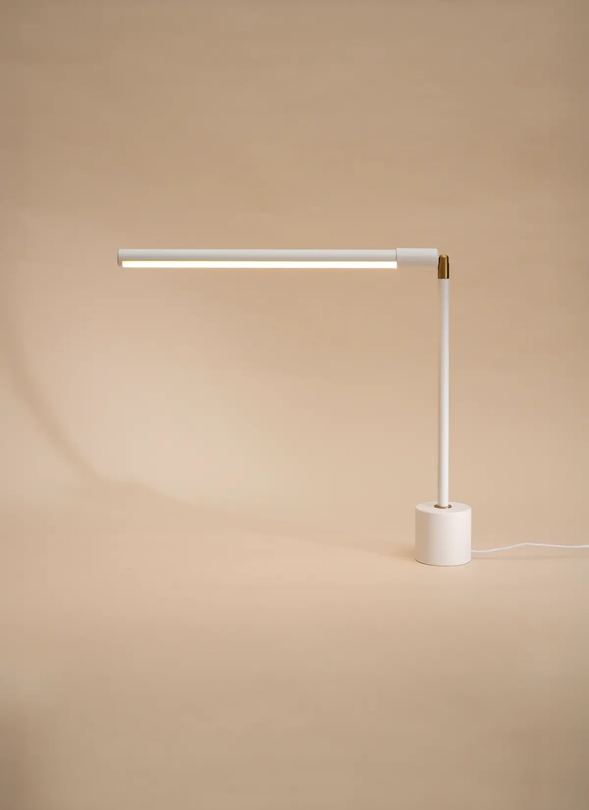 Versa™ Tabletop Grow Light - Image 14