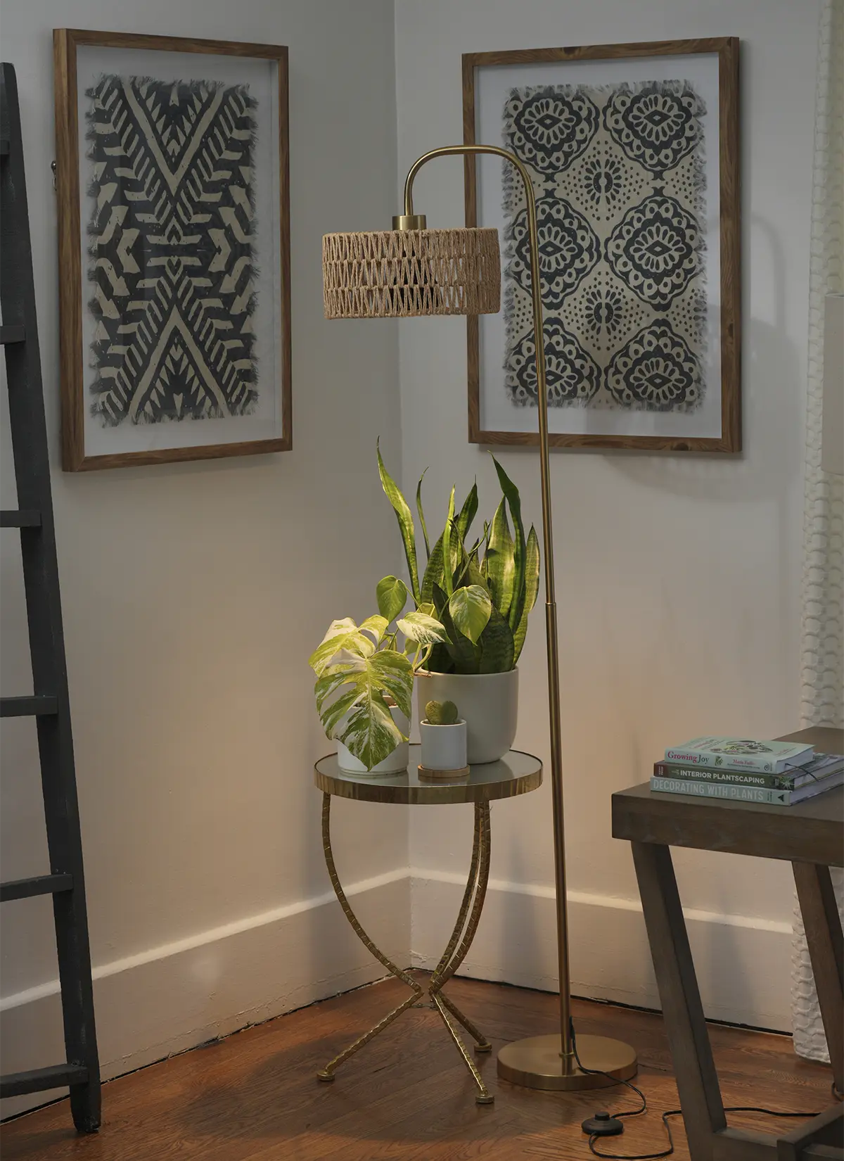 Willow™ Vita LED Grow Bulb Floor Lampstand - Image 10