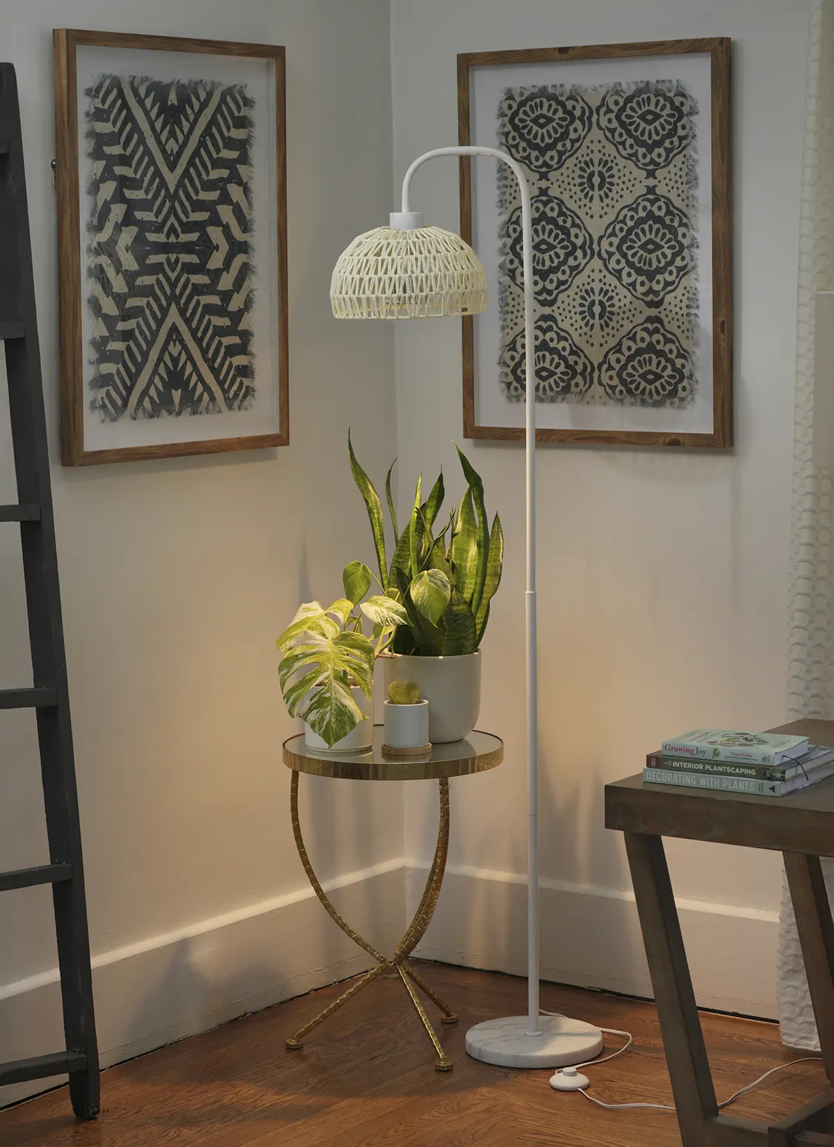 Willow™ Vita LED Grow Bulb Floor Lampstand - Image 12