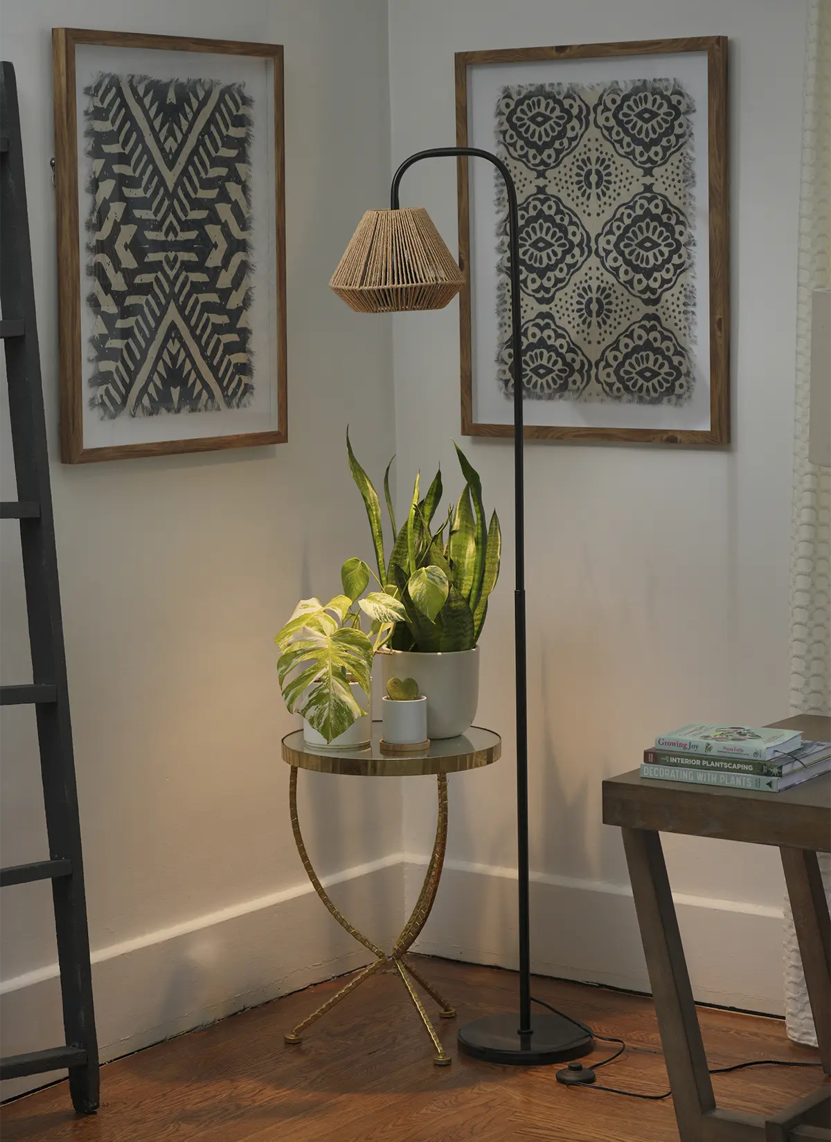 Willow™ Vita LED Grow Bulb Floor Lampstand - Image 8
